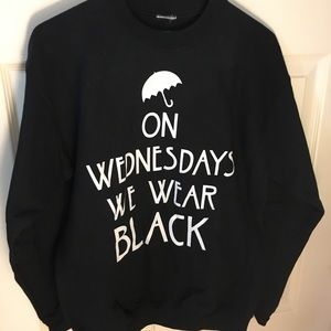 American Horror Story Bundle Sweatshirt Shirts Hat